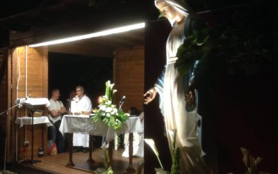 Giovedì 23 agosto adorazione eucaristica